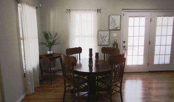 406 5 W Richardson Ave, Artesia, NM 88210