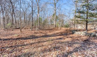 825 Old Hartford Rd, Colchester, CT 06415