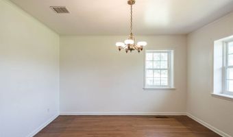 1402 W 12th St, Alma, GA 31510