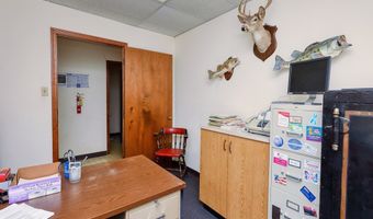 546 E Savannah St, Calhoun Falls, SC 29628