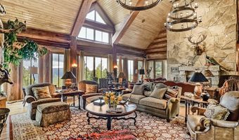 157 Mertz Pl, Angel Fire, NM 87710