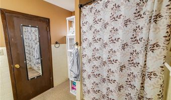 212 N 9th St, Atchison, KS 66002