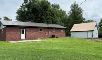 2318 N Lakeview Dr, Austin, IN 47102
