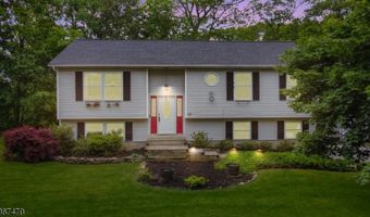 37 Evergreen Rd, Alloway, NJ 07461