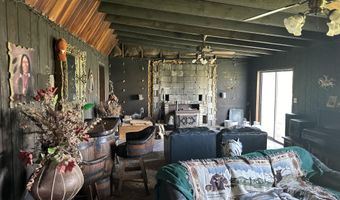 132 E Cedar Road Rd, Capitan, NM 88316