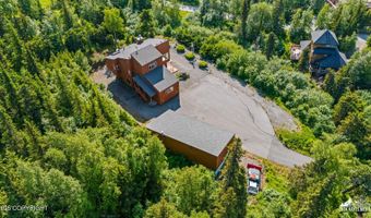 11411 Snowline Dr, Anchorage, AK 99507