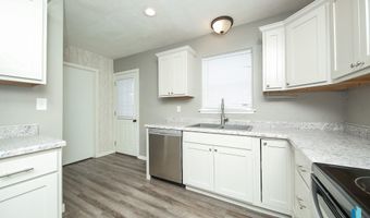 501 S 5th Ave, Brandon, SD 57005