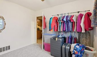 720 W Monroe St, Ainsworth, IA 52201