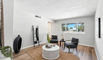 6300 TOPKE Pl NE, Albuquerque, NM 87109
