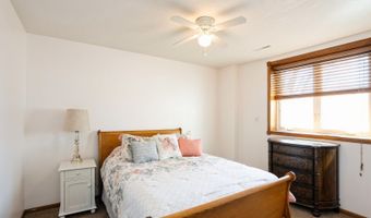 800 Scenic View Blvd, Altoona, IA 50009