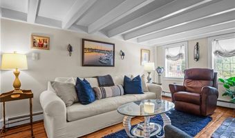 27 King St, East Greenwich, RI 02818