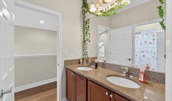 6659 CURRENT Dr, Apollo Beach, FL 33572