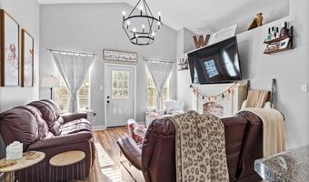 15049 Cedar Springs Dr, Biloxi, MS 39532