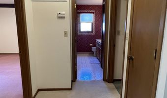 509 N 12th St, Albia, IA 52531