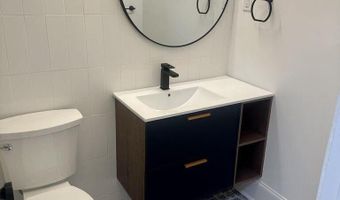 611 E L Ives Dr, Aberdeen, NC 28315