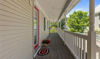 30 First School St, Bristol, RI 02809
