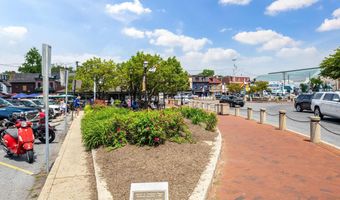 301 BURNSIDE St C 202, Annapolis, MD 21403