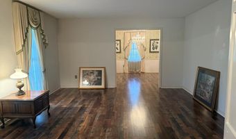 1710 Pineknoll Ln, Albany, GA 31707