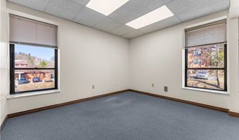 600 Commerce Dr, Coraopolis, PA 15108