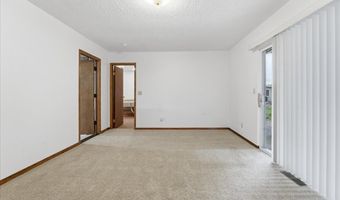 6760 SW 199TH Ct, Beaverton, OR 97078