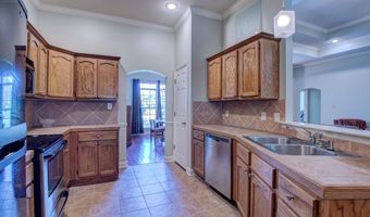 3816 Legacy Village Dr, Benton, AR 72015