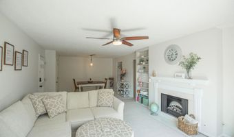 408 S Hall St 8, Algona, IA 50511
