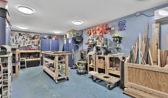 706 Benton St, Anoka, MN 55303