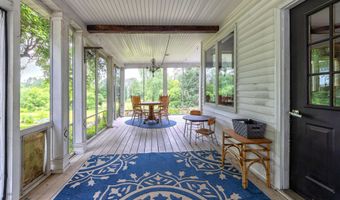 990 River St, Allegan, MI 49010
