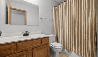 1401 NW Parkridge Pl, Ankeny, IA 50023