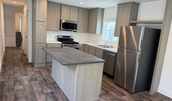 1611 6th Ave E A6, Alexandria, MN 56308