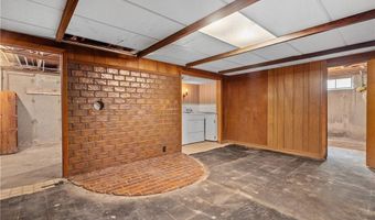 245 W Wrentham Rd, Cumberland, RI 02864