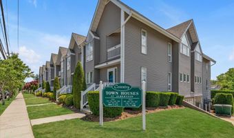 150 I U Willets Rd, Albertson, NY 11507