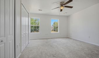 18 ARDSLEY Cir, Dover, DE 19904
