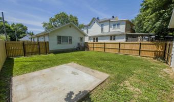218 N 5th St, Albion, IL 62806