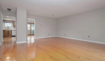 13 CARRIAGE WALK Ct, Baltimore, MD 21234