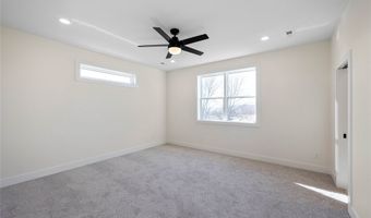 980 Pelican Dr, Polk City, IA 50226