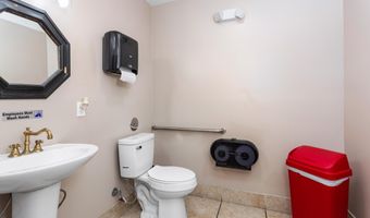 911 NOBLE St, Anniston, AL 36201