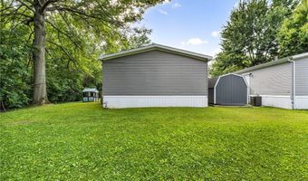 285 Westwoods, Amherst, OH 44001