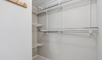 6033 HYDRANGEA Dr, Alexandria, VA 22310