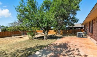 1221 Elmira St, Weatherford, TX 76086