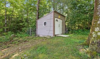 1235 Weeks Mills Rd, Augusta, ME 04330