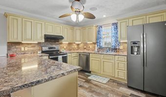 593 Sunny Hill Rd, Alamo, TN 38001
