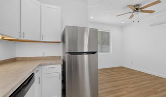 322 Princeton Dr SE, Albuquerque, NM 87106