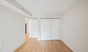 7500 WOODMONT Ave S412, Bethesda, MD 20814