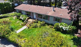1029 FIFIELD St, Brookings, OR 97415