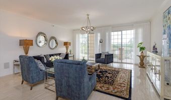 1110 W IVANHOE Blvd 9, Orlando, FL 32804