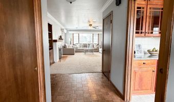 1415 N 2nd St, Aberdeen, SD 57401