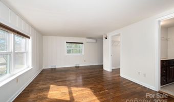 49 Pinedale Rd, Asheville, NC 28805