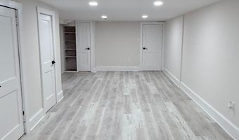 2807 CLIFTON Ave, Baltimore, MD 21216