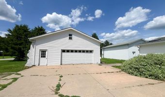 409 233RD St, Aledo, IL 61231